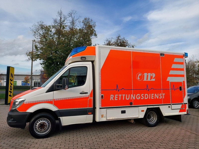 Mercedes-Benz 519 CDI Ambulance - Ambulancia: foto 3 Mercedes-Benz 519 CDI Ambulance - Ambulancia: foto 3