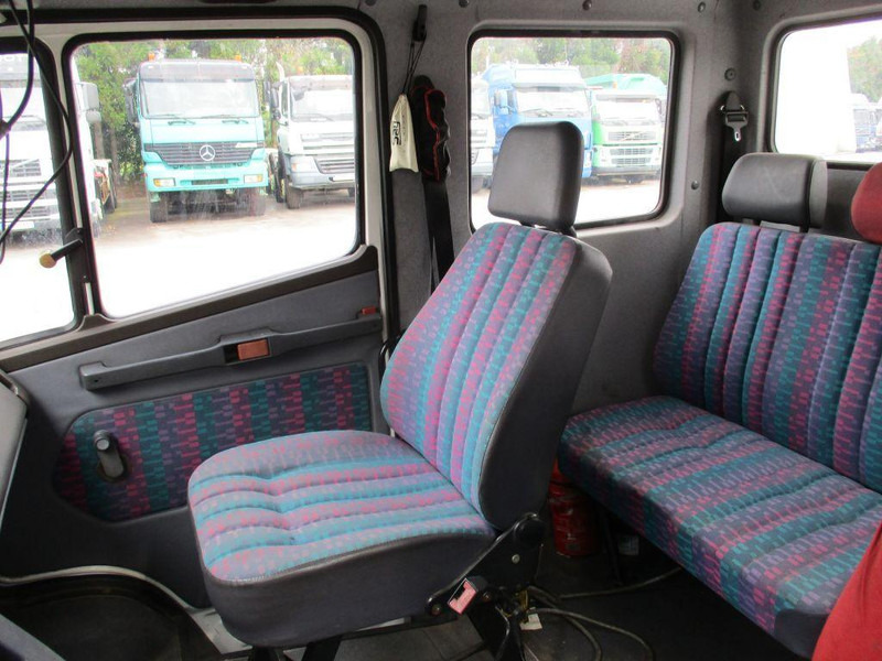 Grua de remolque autos Mercedes-Benz 711D - Doka towing truck: foto 6 Grua de remolque autos Mercedes-Benz 711D - Doka towing truck: foto 6