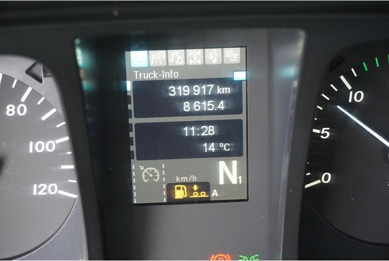 Camión portacontenedore/ Intercambiable Mercedes-Benz ANTOS / 2535 / ACC / E 6 / BDF + WINDA / 7.15 , 7.45, 7.82 M / O: foto 12 Camión portacontenedore/ Intercambiable Mercedes-Benz ANTOS / 2535 / ACC / E 6 / BDF + WINDA / 7.15 , 7.45, 7.82 M / O: foto 12