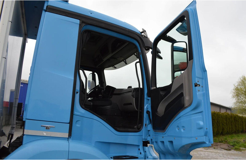 Camión frigorífico Mercedes-Benz ANTOS 2540 REFRIGERATOR + LIFT + SIDE DOOR: foto 19