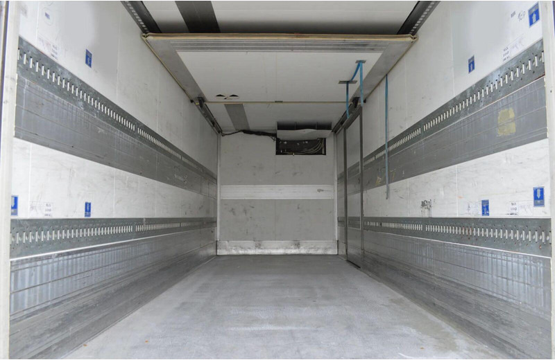 Camión frigorífico Mercedes-Benz ANTOS 2540 REFRIGERATOR + LIFT + SIDE DOOR: foto 7