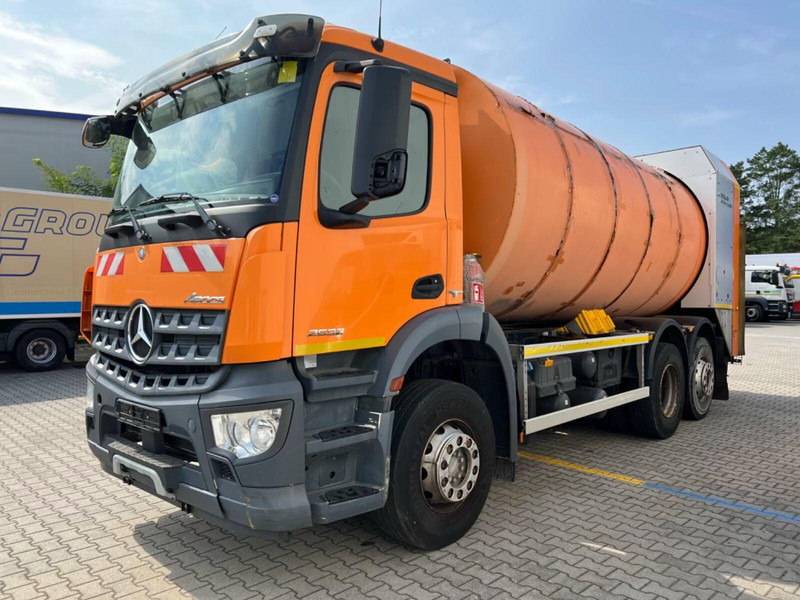 Mercedes-Benz Arocs 2533 - Garbage truck - Camión de basura: foto 1 Mercedes-Benz Arocs 2533 - Garbage truck - Camión de basura: foto 1