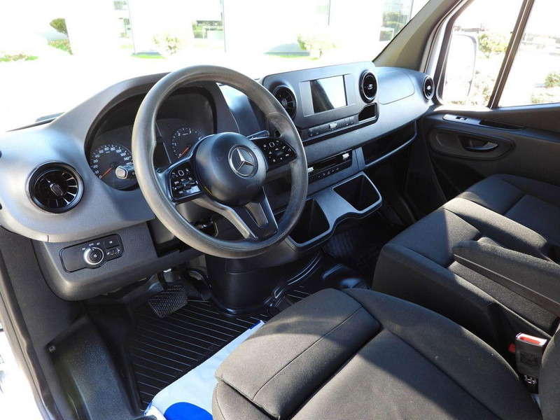 Mercedes-Benz SPRINTER 316 - Minibús, Furgoneta de pasajeros: foto 2 Mercedes-Benz SPRINTER 316 - Minibús, Furgoneta de pasajeros: foto 2