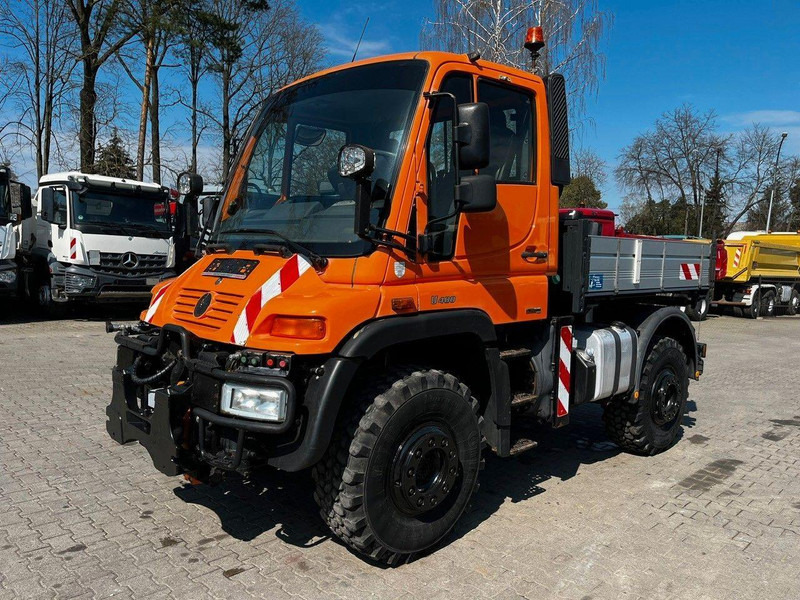 Mercedes-Benz UNIMOG U400 405/12 ZUGMASCHINE/ KIPPER - Dúmper: foto 2 Mercedes-Benz UNIMOG U400 405/12 ZUGMASCHINE/ KIPPER - Dúmper: foto 2