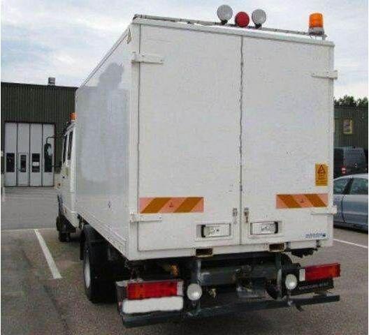 Mercedes-Benz VARIO Schörling RAIL ROAD Two Way Schienen - Camión caja cerrada: foto 4 Mercedes-Benz VARIO Schörling RAIL ROAD Two Way Schienen - Camión caja cerrada: foto 4