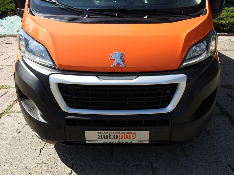 Minibús, Furgoneta de pasajeros Peugeot BOXER FURGON BRYGADÓWKA  7 MIEJSC KLIMATYZACJA  120KM [ M94132 ]: foto 14
