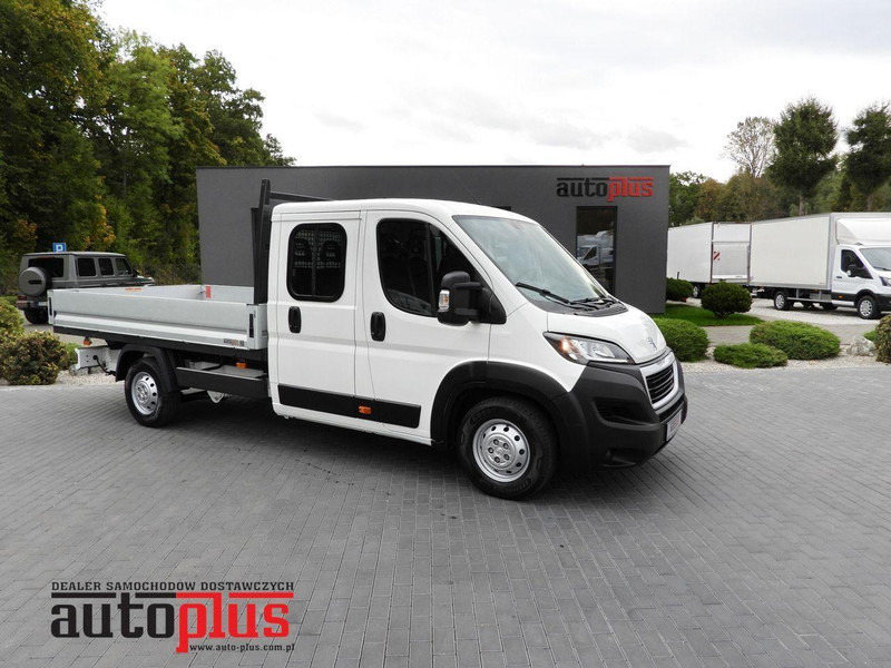 Peugeot BOXER SKRZYNIA PODWÓJNA KABINA DOKA 7 MIEJSC TEMPOMAT KLIMATYZAC - Furgoneta caja abierta, Furgoneta combi: foto 1 Peugeot BOXER SKRZYNIA PODWÓJNA KABINA DOKA 7 MIEJSC TEMPOMAT KLIMATYZAC - Furgoneta caja abierta, Furgoneta combi: foto 1