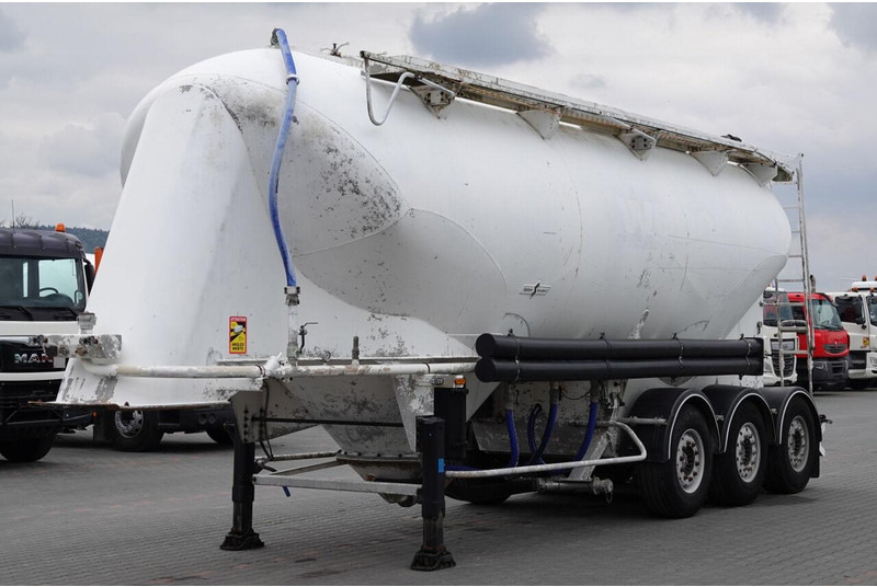 SPITZER CEMENTONACZEPA / 37 000 L / SILOS / 3 KOMORY / OSIE SAF / ALUFEL - Semirremolque silo: foto 2 SPITZER CEMENTONACZEPA / 37 000 L / SILOS / 3 KOMORY / OSIE SAF / ALUFEL - Semirremolque silo: foto 2