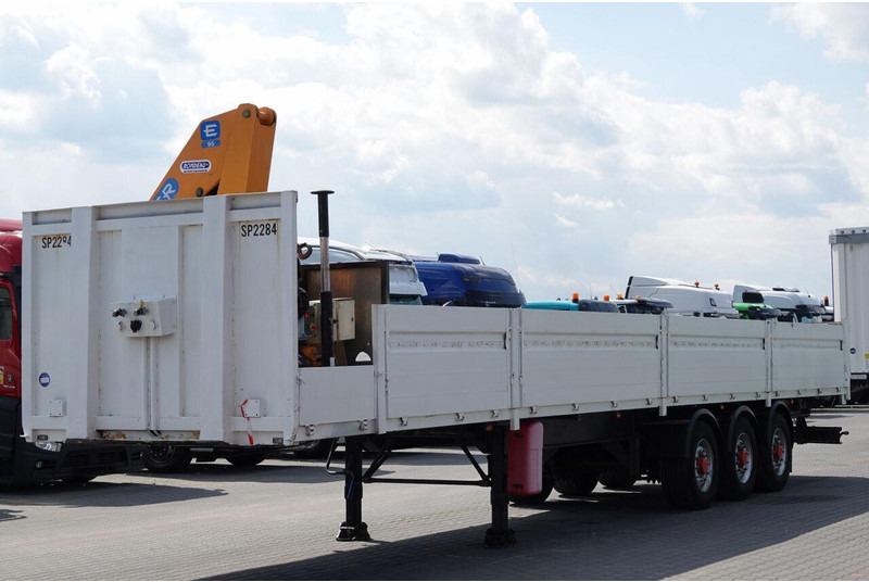 Samro NACZEPA BURTOWA / + HDS EFFER 95-3S - WYSÓW : 9 METRÓW / SPROWA - Semirremolque plataforma/ Caja abierta: foto 1 Samro NACZEPA BURTOWA / + HDS EFFER 95-3S - WYSÓW : 9 METRÓW / SPROWA - Semirremolque plataforma/ Caja abierta: foto 1