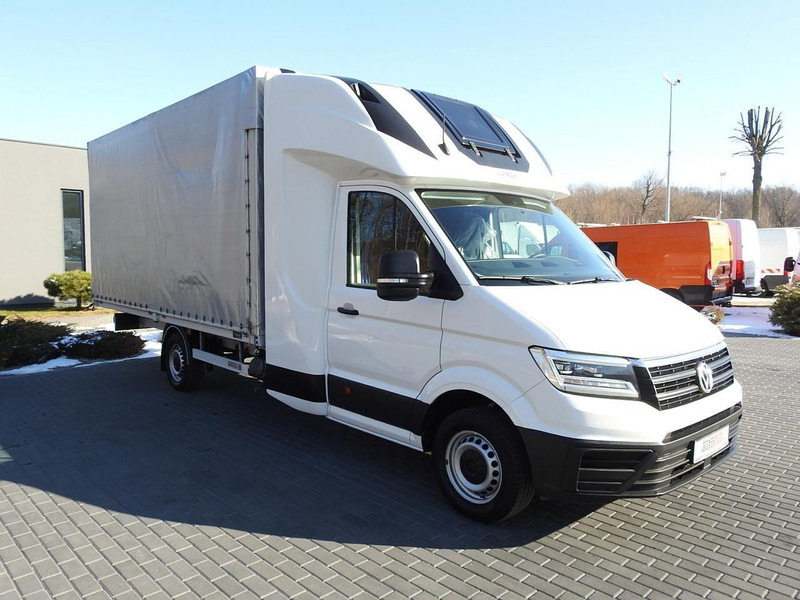 Volkswagen CRAFTER PLANDEKA 10 PALET WEBASTO TEMPOMAT KLIMATYZACJA LEDY PNE - Furgoneta con lona: foto 4 Volkswagen CRAFTER PLANDEKA 10 PALET WEBASTO TEMPOMAT KLIMATYZACJA LEDY PNE - Furgoneta con lona: foto 4