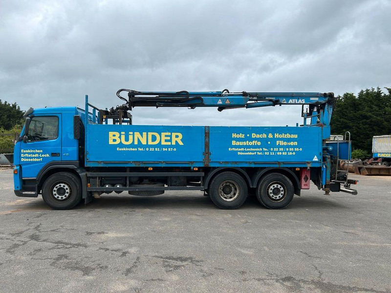 Volvo FM 410 Pritsche mit Kran - Camión caja abierta, Camión grúa: foto 4 Volvo FM 410 Pritsche mit Kran - Camión caja abierta, Camión grúa: foto 4