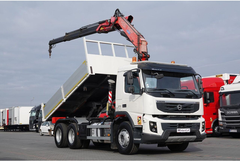 Volvo FMX 370 / 6X4 / WYWROTKA + HDS FASSI F165XP / MAX UDŹWIG 5200KG - Camión volquete: foto 5 Volvo FMX 370 / 6X4 / WYWROTKA + HDS FASSI F165XP / MAX UDŹWIG 5200KG - Camión volquete: foto 5