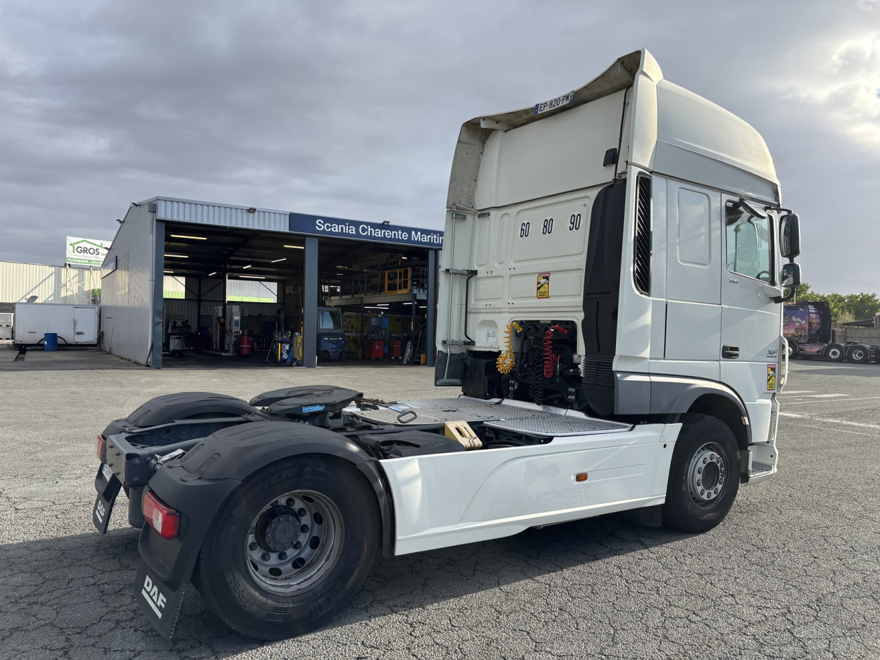 DAF XF510 - Cabeza tractora: foto 3 DAF XF510 - Cabeza tractora: foto 3