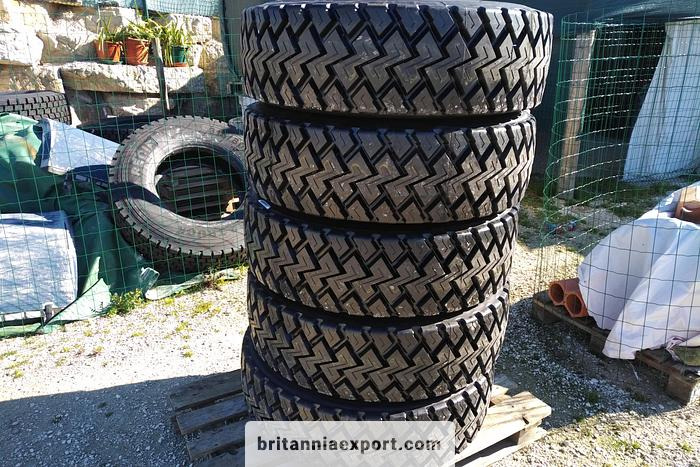 FACTORY Retread 285/70R19.5 Truck Tyres | Quarry Tread | Heavy-Duty | Export Ready - Neumático: foto 3 FACTORY Retread 285/70R19.5 Truck Tyres | Quarry Tread | Heavy-Duty | Export Ready - Neumático: foto 3