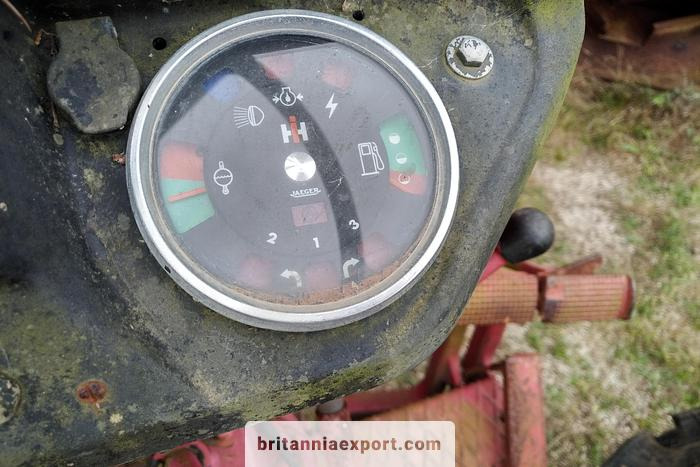 Tractor INTERNATIONAL 433 SA Farm Tractor | 2.5L Diesel | 4x2 | Brand New Tyres: foto 13