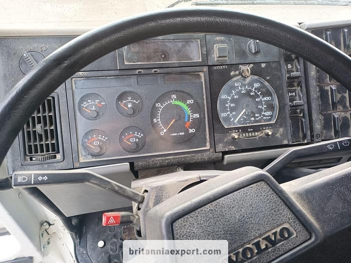 Camión chasis VOLVO FL619 Intercooler | Manual Pump | 19 Ton | On 10 Studs | Full Springs Suspension |: foto 12