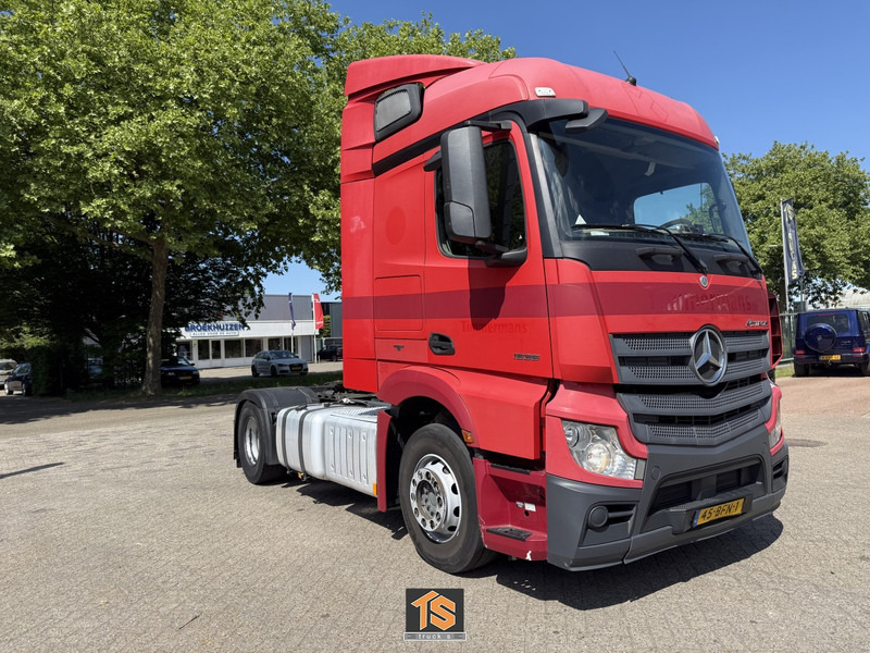 Mercedes-Benz ACTROS 19.36 - AUTOMATIC - NL TOP TRUCK - TUV 1/26 - Cabeza tractora: foto 2 Mercedes-Benz ACTROS 19.36 - AUTOMATIC - NL TOP TRUCK - TUV 1/26 - Cabeza tractora: foto 2