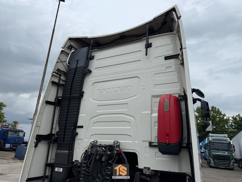 Volvo FH EURO 6 - AUTOMATIC - 2 TANKS - NL TRUCK - APK/TUV 02/2026 - NEW TACHO - TOP! - Cabeza tractora: foto 5 Volvo FH EURO 6 - AUTOMATIC - 2 TANKS - NL TRUCK - APK/TUV 02/2026 - NEW TACHO - TOP! - Cabeza tractora: foto 5