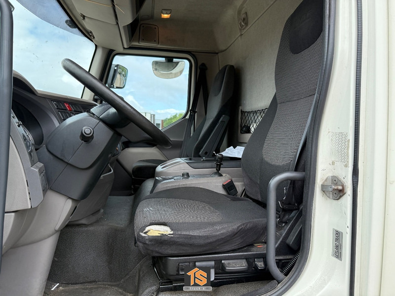 Camión caja cerrada DAF LF 210 FA 12 TON - LADEBORDWAND - NL TOP TRUCK: foto 7