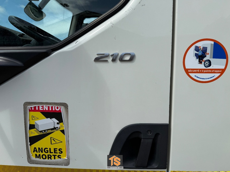 Camión caja cerrada DAF LF 210 LADEBORDWAND - TOP TRUCK: foto 10