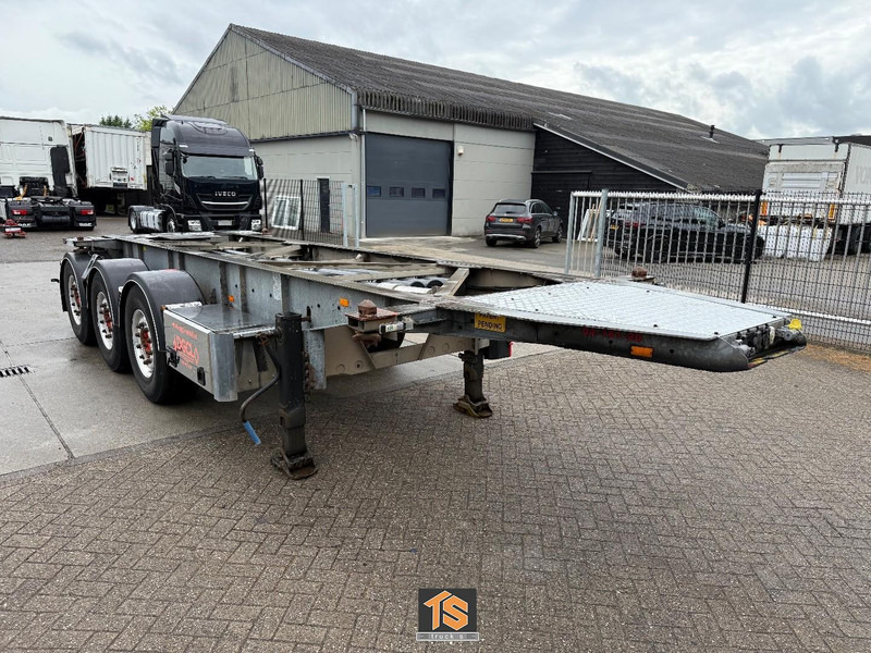 Van Hool 3B2013 20FT - ADR - MERCEDES AXLE - DRUM BRAKE - NL TOP TRAILER - 3x AVAILABLE! - Semirremolque portacontenedore/ Intercambiable: foto 4 Van Hool 3B2013 20FT - ADR - MERCEDES AXLE - DRUM BRAKE - NL TOP TRAILER - 3x AVAILABLE! - Semirremolque portacontenedore/ Intercambiable: foto 4