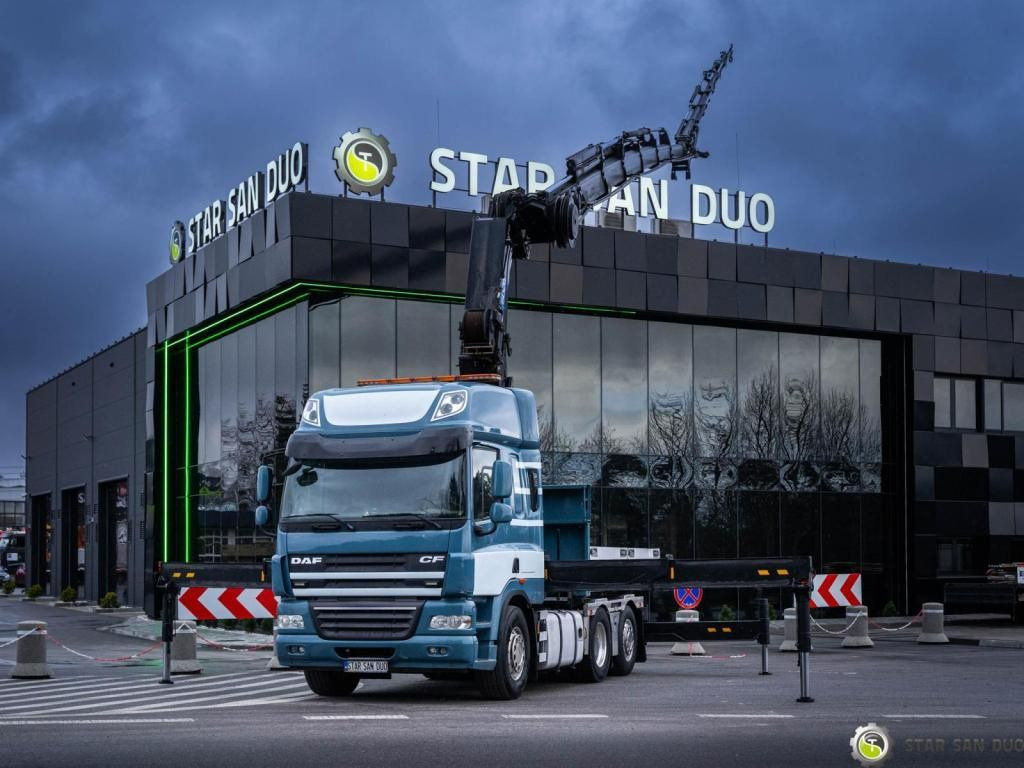 DAF CF 460 6x2 HMF 6020 HDS Crane Fly Jib 5th DAF CF 460 6x2 HMF 6020 HDS Crane Fly Jib 5th - Cabeza tractora: foto 5 DAF CF 460 6x2 HMF 6020 HDS Crane Fly Jib 5th DAF CF 460 6x2 HMF 6020 HDS Crane Fly Jib 5th - Cabeza tractora: foto 5