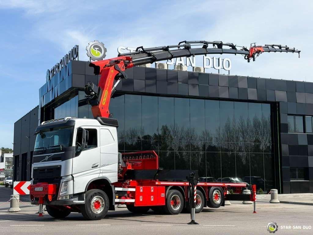 Volvo FH 500 8x4*4 PK65002 Fly JIB Crane 7456 h Winch - Cabeza tractora: foto 1 Volvo FH 500 8x4*4 PK65002 Fly JIB Crane 7456 h Winch - Cabeza tractora: foto 1