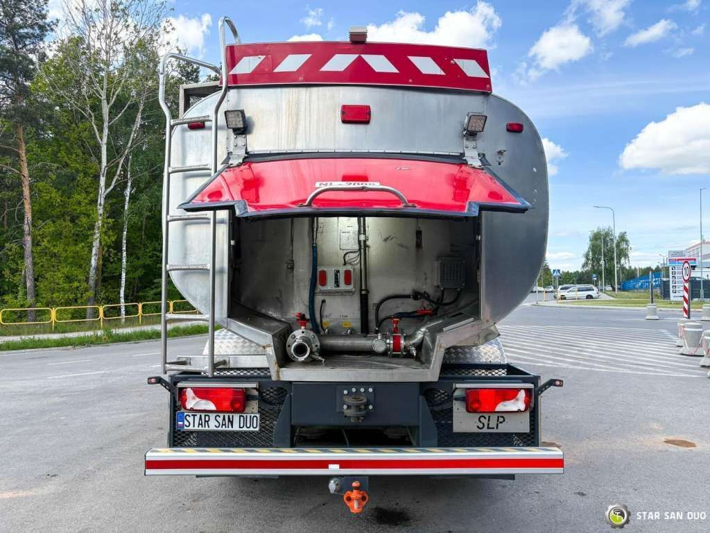 Camión Scania  D 320 FIRE BRIGADE Tank 12,000 Litres: foto 19