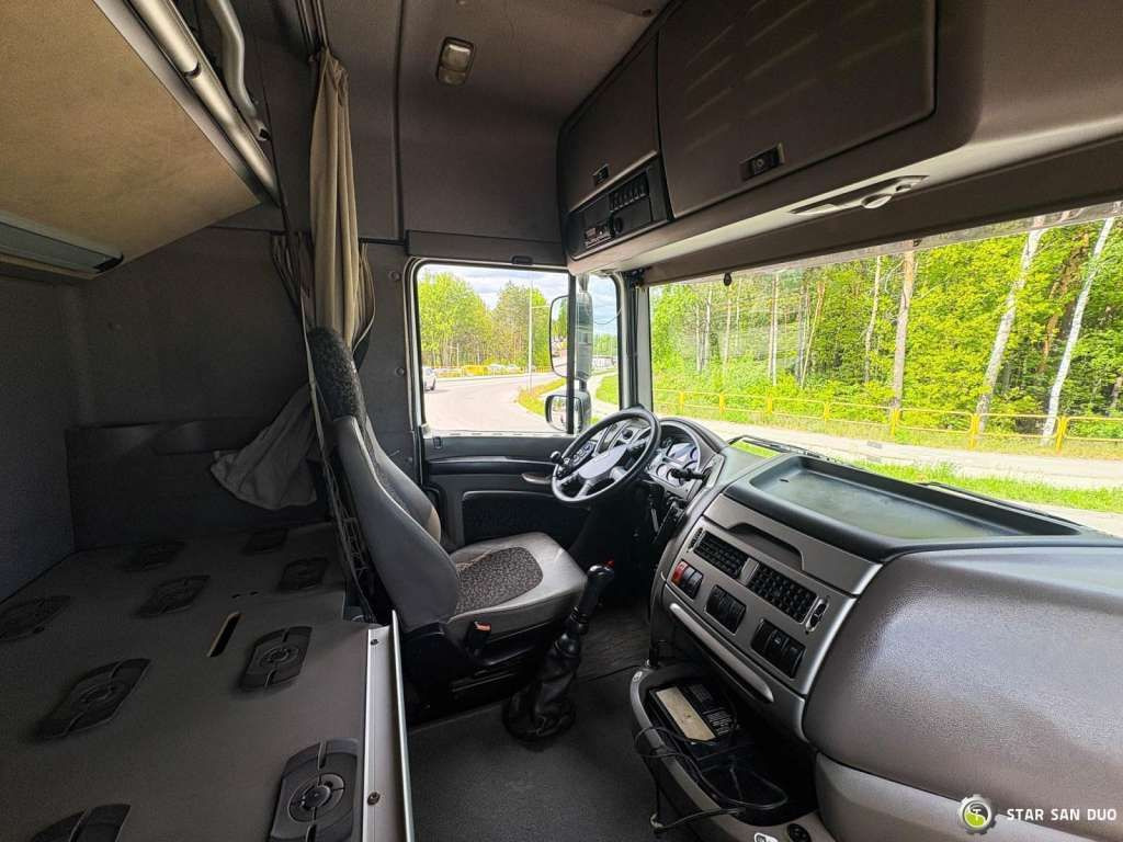 Camión grúa DAF  XF 105.510 8x4 FASSI F800 XP Crane Fifth wheel: foto 22
