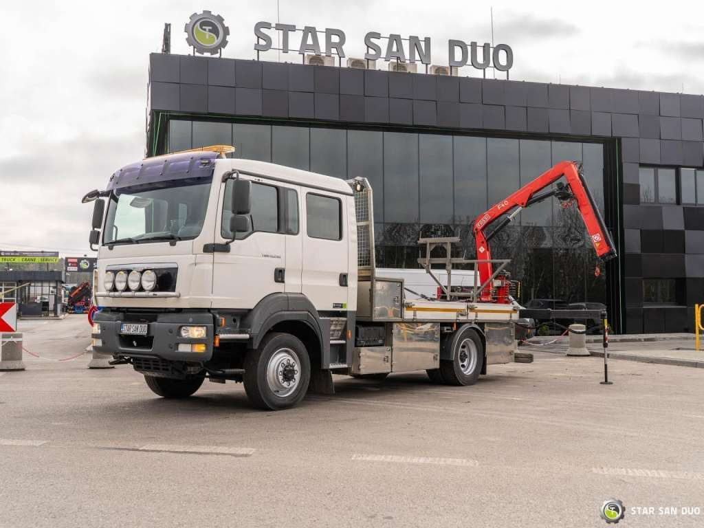 MAN  TGM 13.290 4x4 FASSI F40B22 Crane Camper DOKA - Camión grúa: foto 1 MAN  TGM 13.290 4x4 FASSI F40B22 Crane Camper DOKA - Camión grúa: foto 1
