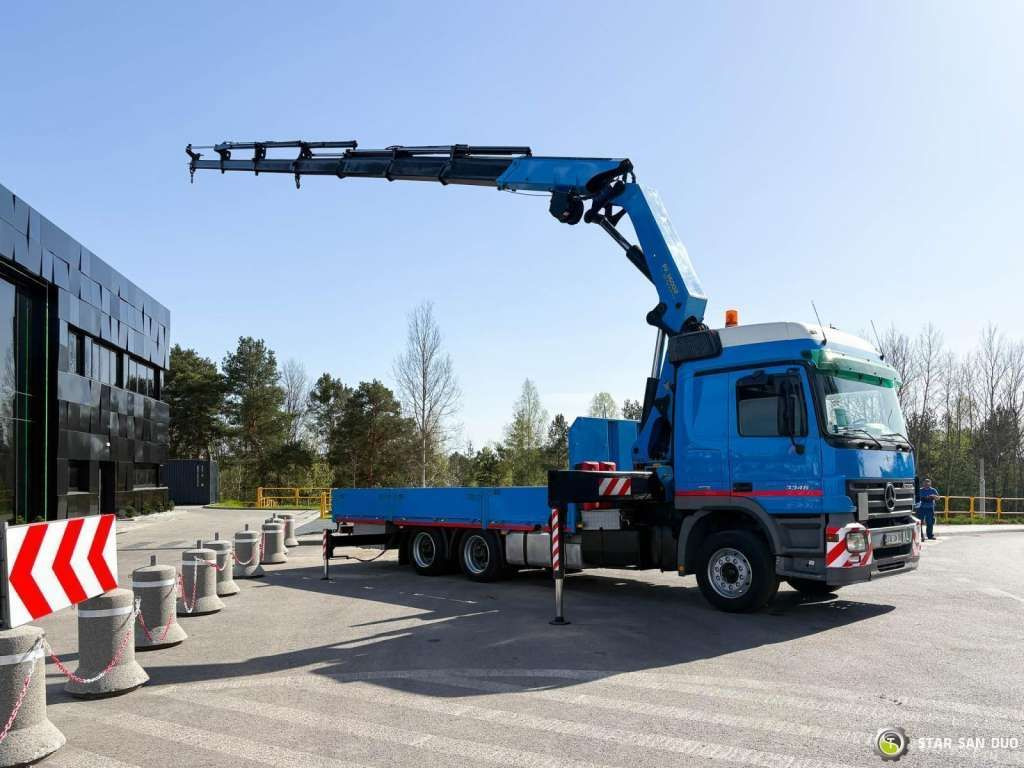 Mercedes-Benz ACTROS 2646L 6x4 PALFINGER 36002 Euro 5 Winch - Camión grúa: foto 4 Mercedes-Benz ACTROS 2646L 6x4 PALFINGER 36002 Euro 5 Winch - Camión grúa: foto 4