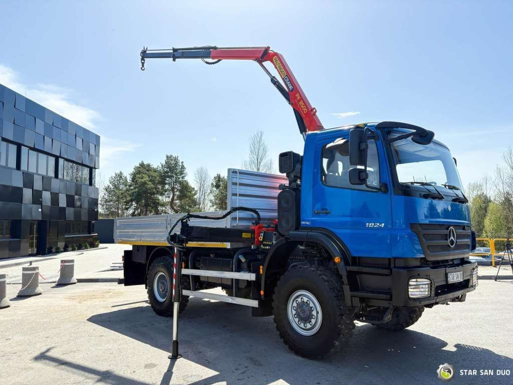Mercedes-Benz AXOR 1824 4x4 PALFINGER PK 8500 Crane Kran - Camión grúa: foto 2 Mercedes-Benz AXOR 1824 4x4 PALFINGER PK 8500 Crane Kran - Camión grúa: foto 2
