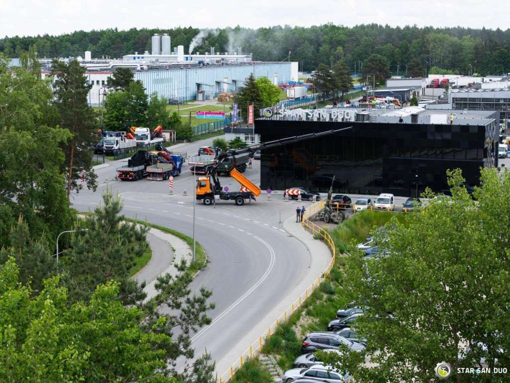 Camión volquete Mercedes-Benz  Actros 1841 AK 4x4 Hiab 288E-7 Crane Kipper: foto 8