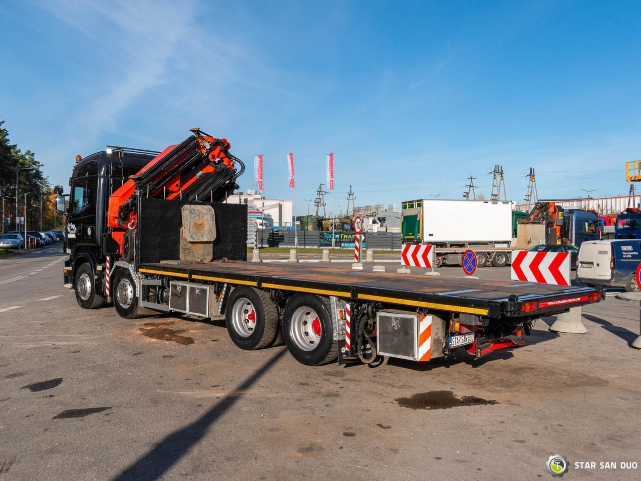 - Camión grúa: foto 5 - Camión grúa: foto 5