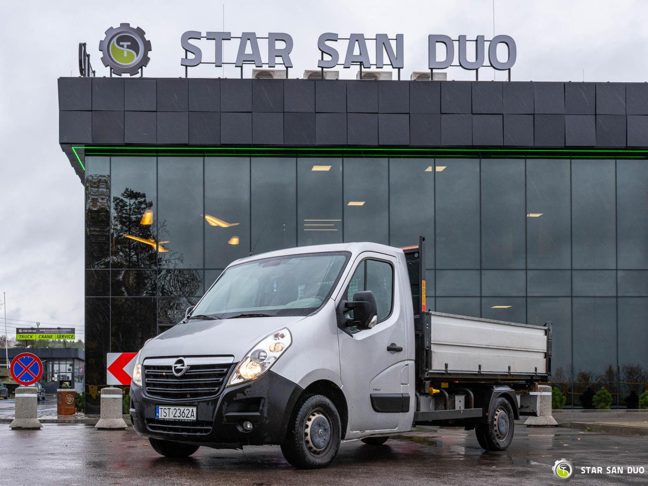 - Camión volquete: foto 1 - Camión volquete: foto 1