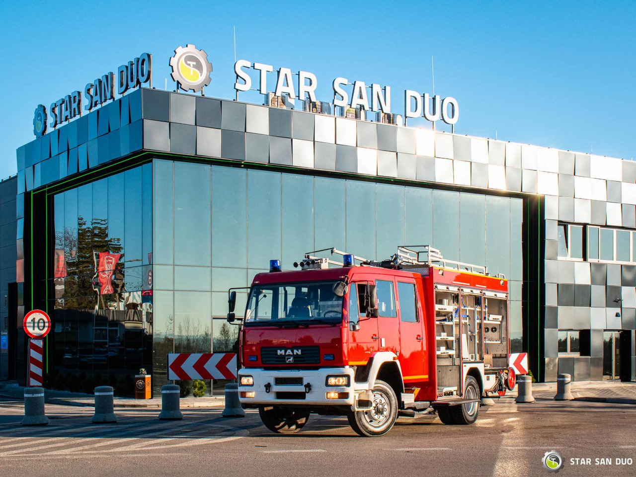 - Camión de bomberos: foto 3 - Camión de bomberos: foto 3