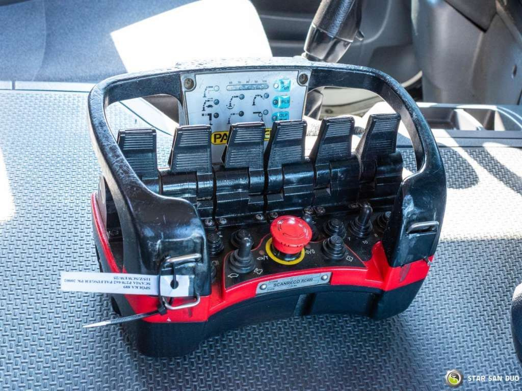 Camión grúa Scania  P270 6x2 PALFINGER PK 20002  HDS Crane Rotator: foto 27 Camión grúa Scania  P270 6x2 PALFINGER PK 20002  HDS Crane Rotator: foto 27