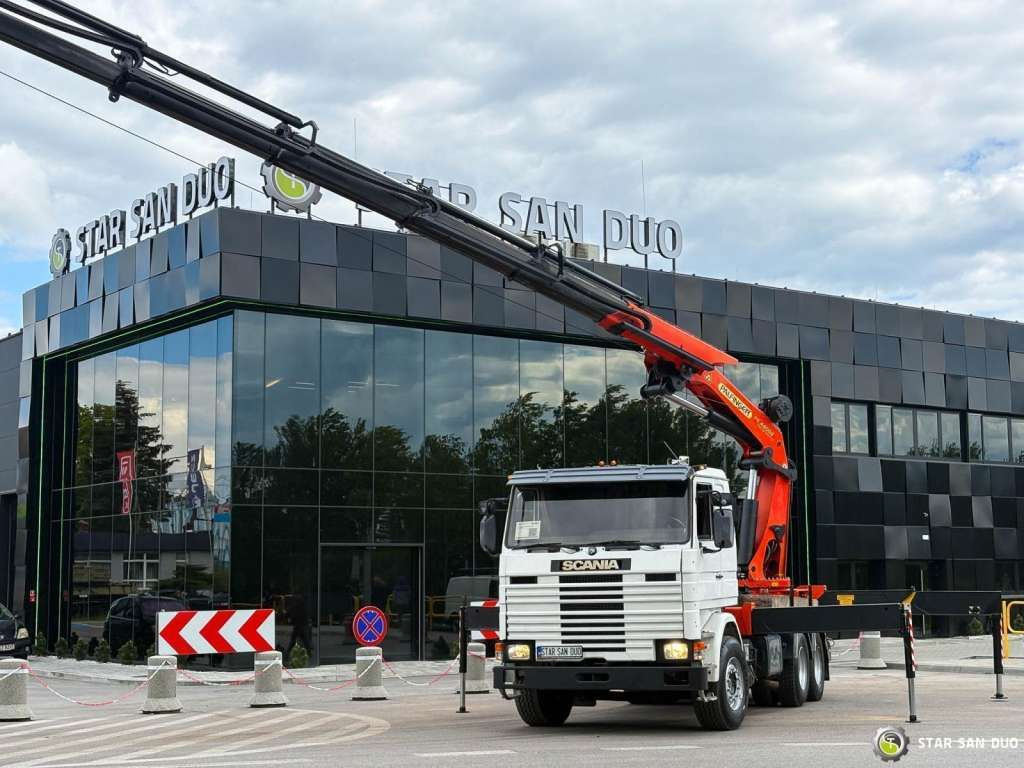 Scania R143 HL 6x2 PALFINGER PK44002 Crane Kran - Camión grúa: foto 3 Scania R143 HL 6x2 PALFINGER PK44002 Crane Kran - Camión grúa: foto 3