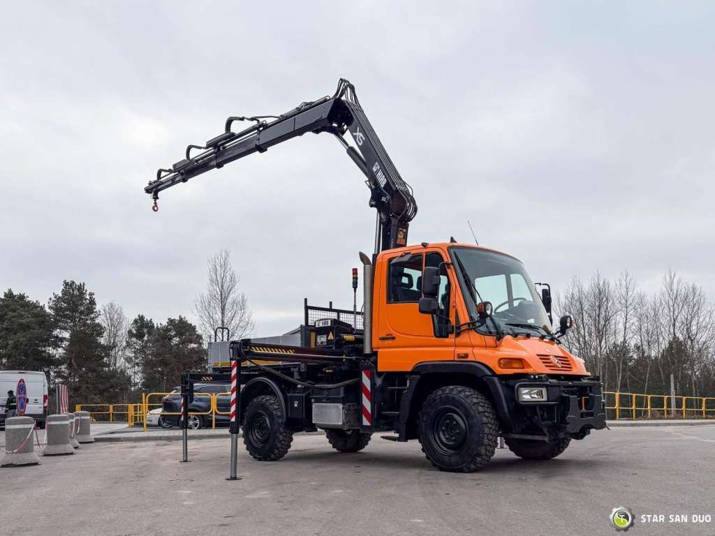 Unimog Mercedes-Benz UNIMOG U300 4x4 HIAB 122 D-3 CRANE Unimog Mercedes-Benz UNIMOG U300 4x4 HIAB 122 D-3 CRANE - Camión grúa, Camión caja abierta: foto 3 Unimog Mercedes-Benz UNIMOG U300 4x4 HIAB 122 D-3 CRANE Unimog Mercedes-Benz UNIMOG U300 4x4 HIAB 122 D-3 CRANE - Camión grúa, Camión caja abierta: foto 3