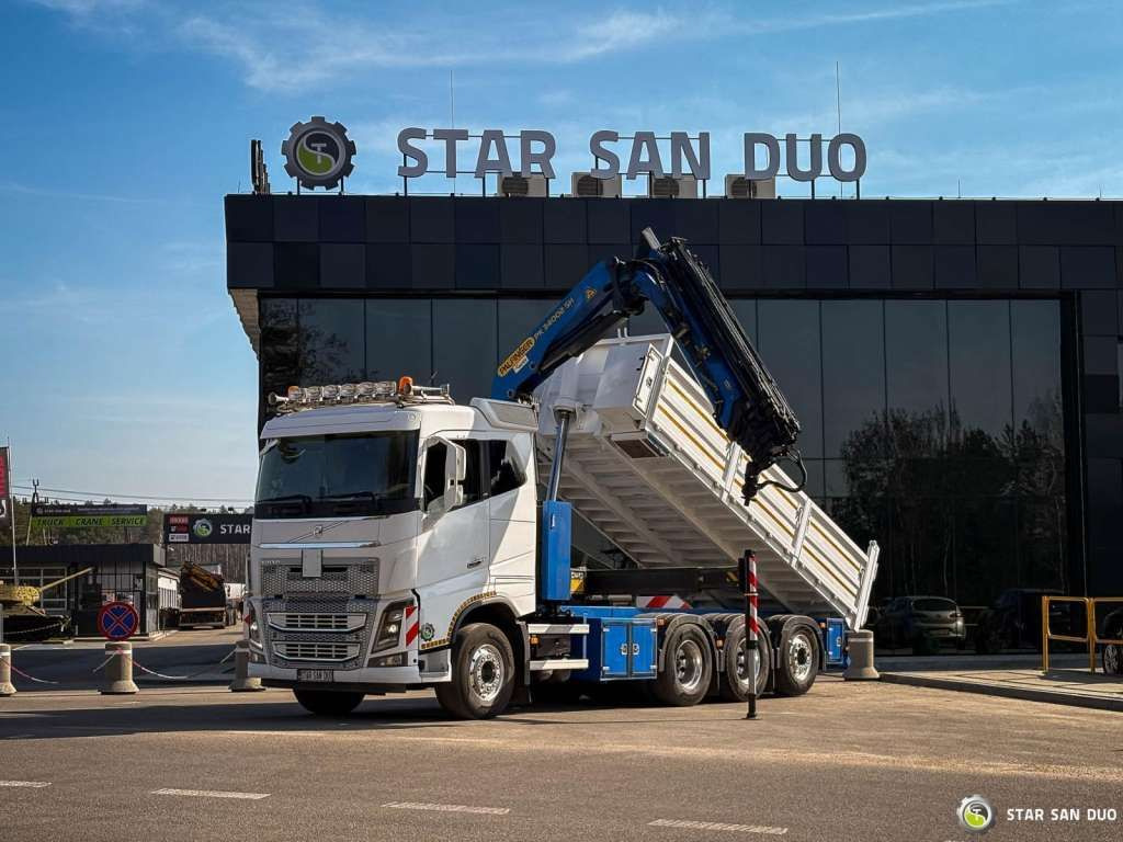 Volvo FH 16.550 8x4 Palfinger PK 34002-SH Crane Kippe - Camión volquete: foto 4 Volvo FH 16.550 8x4 Palfinger PK 34002-SH Crane Kippe - Camión volquete: foto 4