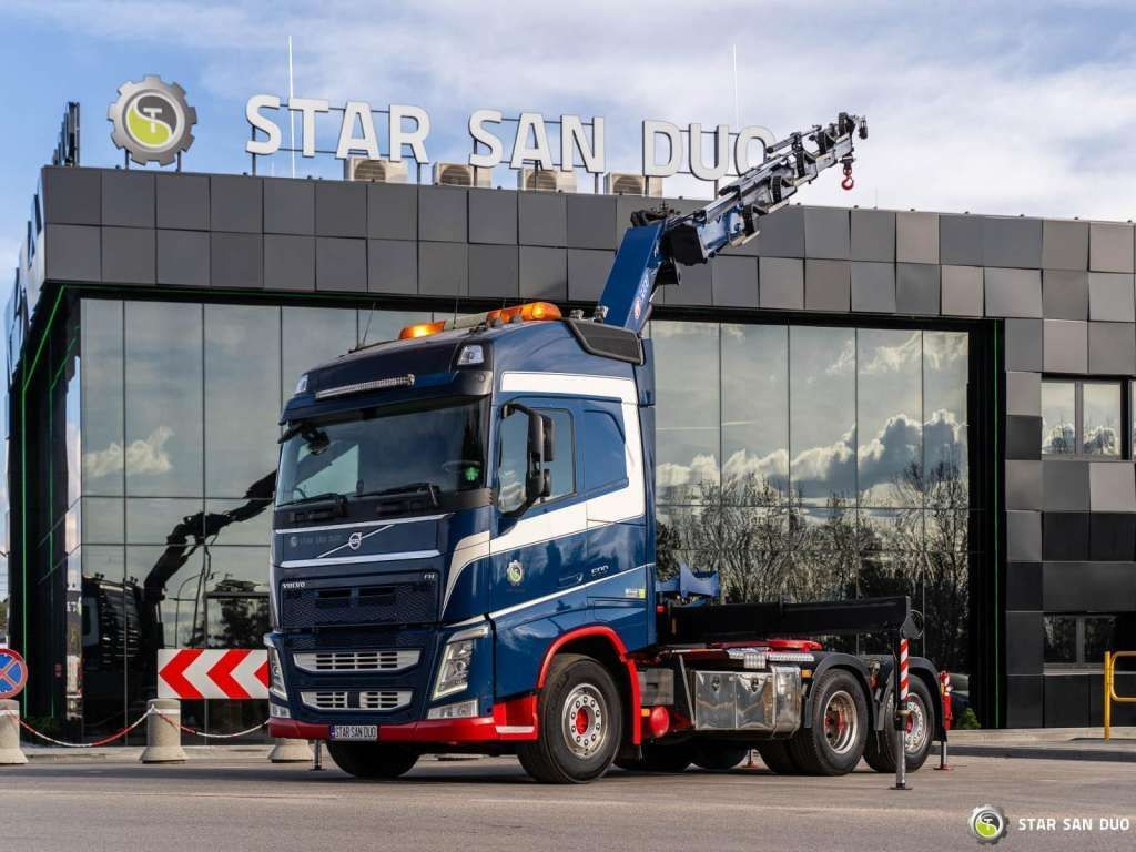 Volvo FH 500 6x2 HMF 3220-K5 HDS Crane Euro 6 - Camión grúa, Cabeza tractora: foto 1 Volvo FH 500 6x2 HMF 3220-K5 HDS Crane Euro 6 - Camión grúa, Cabeza tractora: foto 1