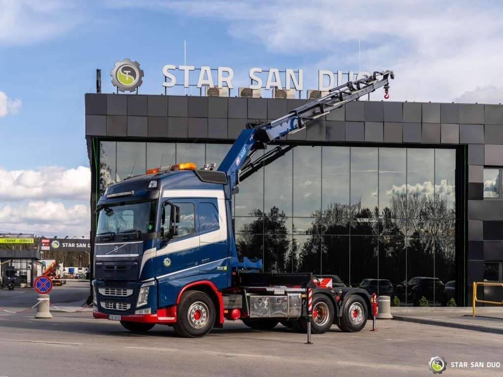 Volvo FH 500 6x2 HMF 3220-K5 HDS Crane Euro 6 - Camión grúa, Cabeza tractora: foto 4 Volvo FH 500 6x2 HMF 3220-K5 HDS Crane Euro 6 - Camión grúa, Cabeza tractora: foto 4