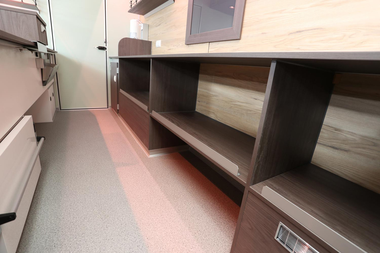 Mobil BORCO HÖHNS - Camión tienda: foto 4 Mobil BORCO HÖHNS - Camión tienda: foto 4