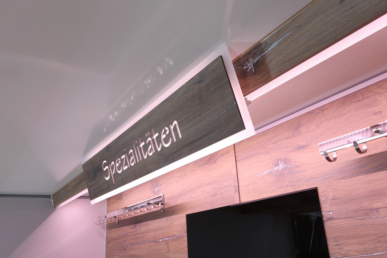 Verkaufsanhänger BORCO HÖHNS - Remolque venta ambulante: foto 3 Verkaufsanhänger BORCO HÖHNS - Remolque venta ambulante: foto 3