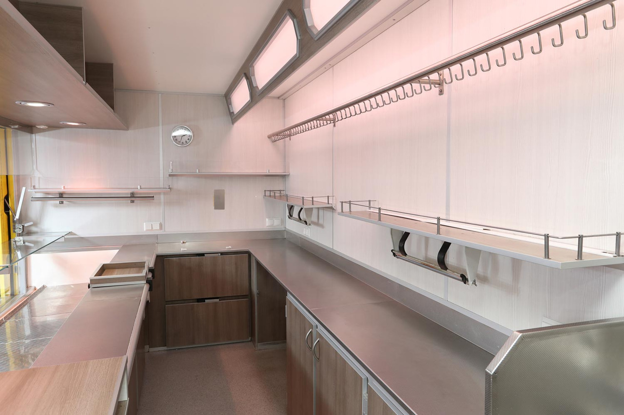 Wochenmarktmobil Esselmann - Camión tienda: foto 4 Wochenmarktmobil Esselmann - Camión tienda: foto 4