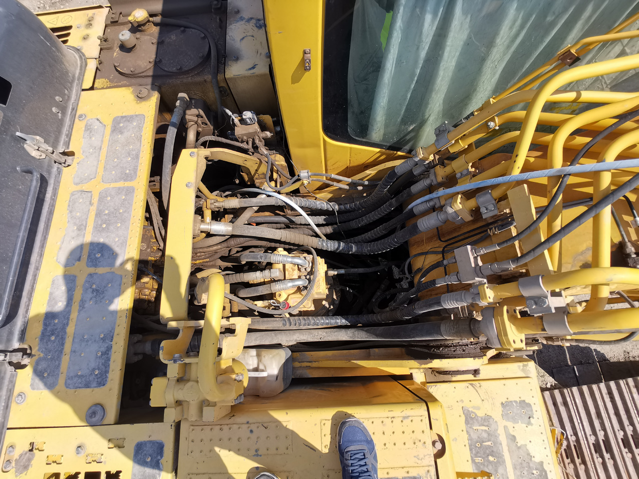 Excavadora de cadenas KOMATSU PC360 LC 10: foto 32