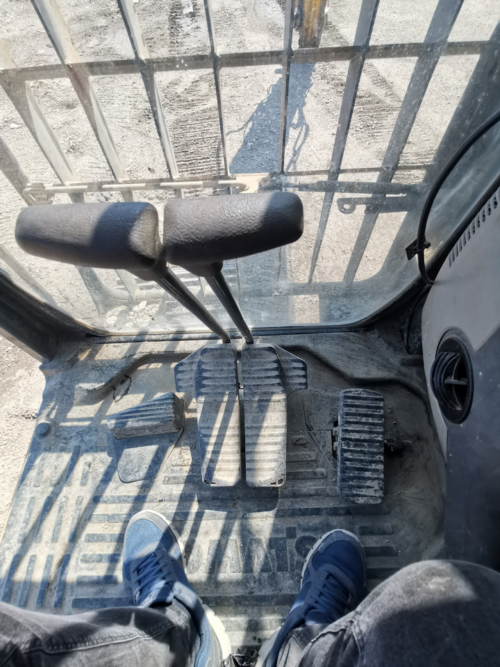 Excavadora de cadenas KOMATSU PC360 LC 10: foto 42