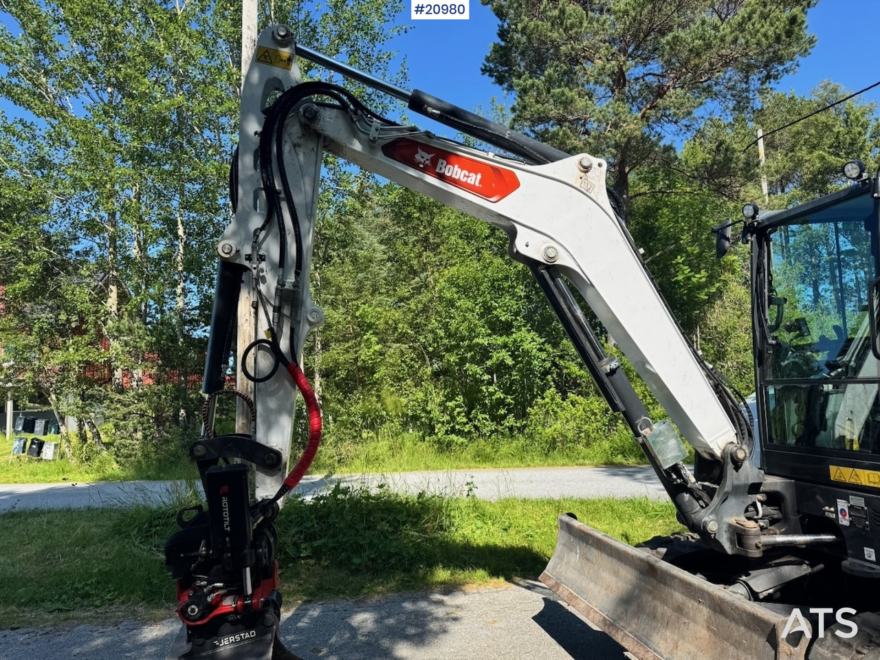 Miniexcavadora Bobcat E55Z: foto 9