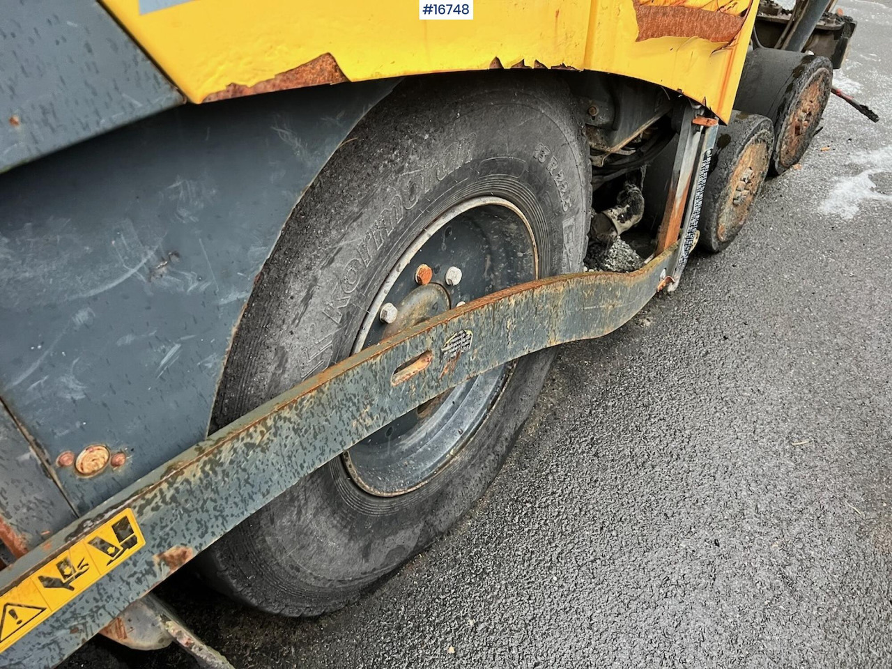 Leasing de Bomag BF 300P Bomag BF 300P: foto 15