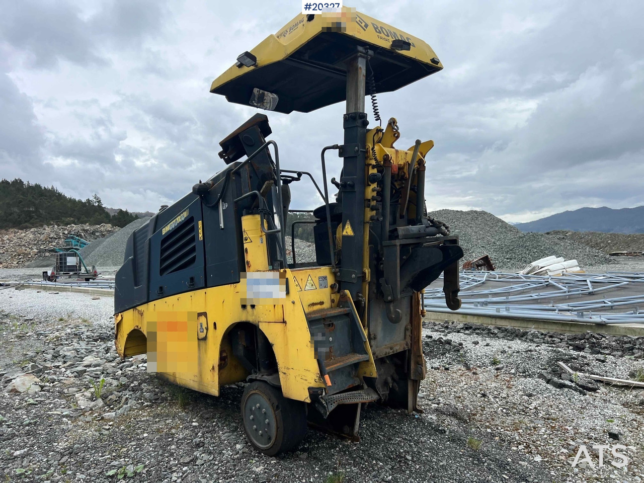 Bomag BM600/15 - Construcción de carreteras: foto 1 Bomag BM600/15 - Construcción de carreteras: foto 1